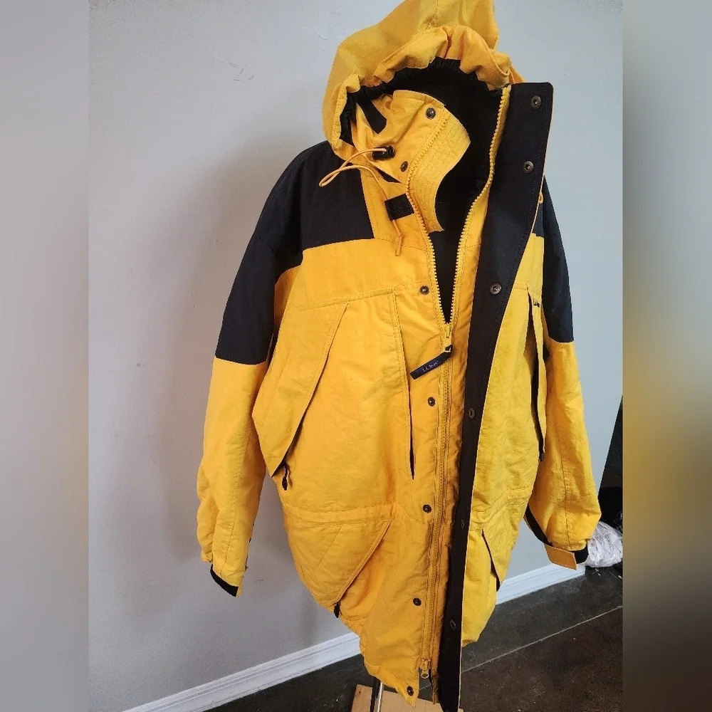 L.L.Bean Vintage Yellow & Black Insulated Parka Men’s XL